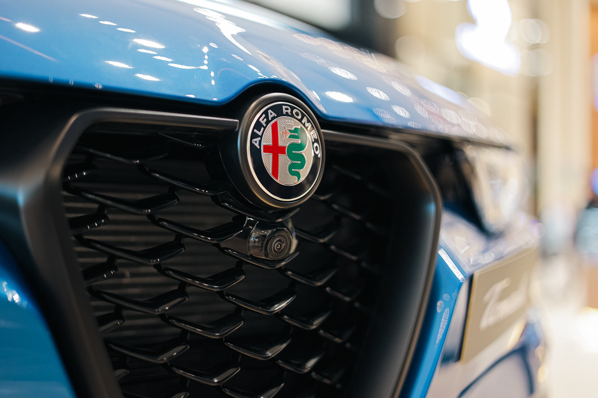 Automotive Image 18